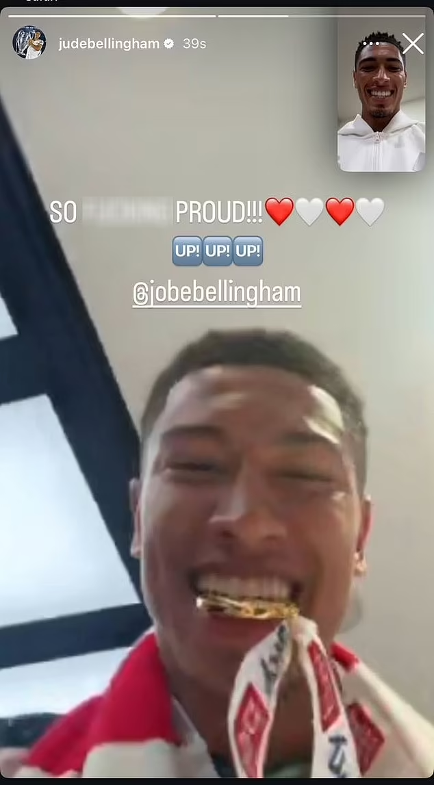 半岛体育官网-贝林厄姆祝贺弟弟率队重返英超：太XX让人感到自豪了！