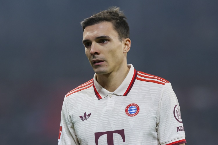 半岛体育官网-晚邮报：只有在恰尔汗奥卢离队的情况下，国米才会引进帕利尼亚