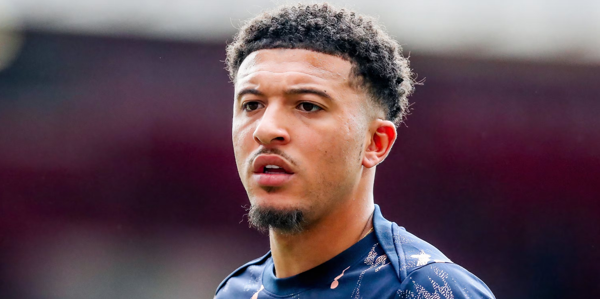 半岛体育-罗马诺：尤文可能用球员换桑乔，潜在选择有路易斯、DV9和维阿