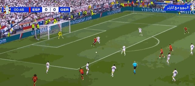 1720195416065014756.gif 佩德里射门.gif