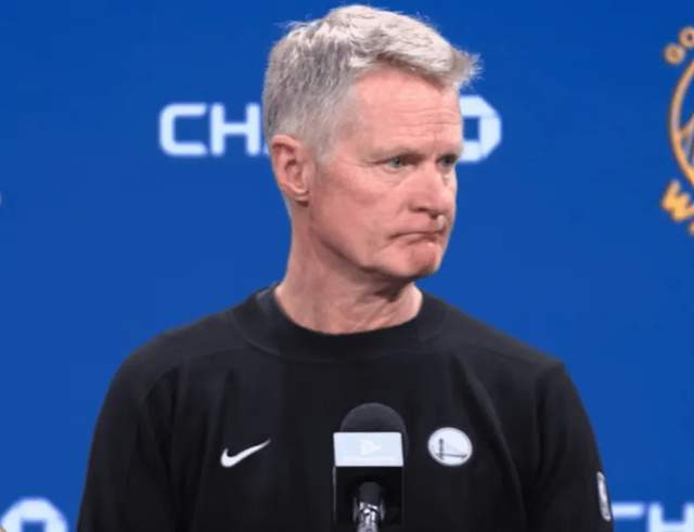 半岛体育-胜国王采访！科尔更新三伤员，格林展望附加赛，库里爆赞巴锡作用|斯蒂芬·库里|德雷蒙德·格林|勇士|洛杉矶湖人队|艾尔-霍福德_新浪体育_新浪新闻